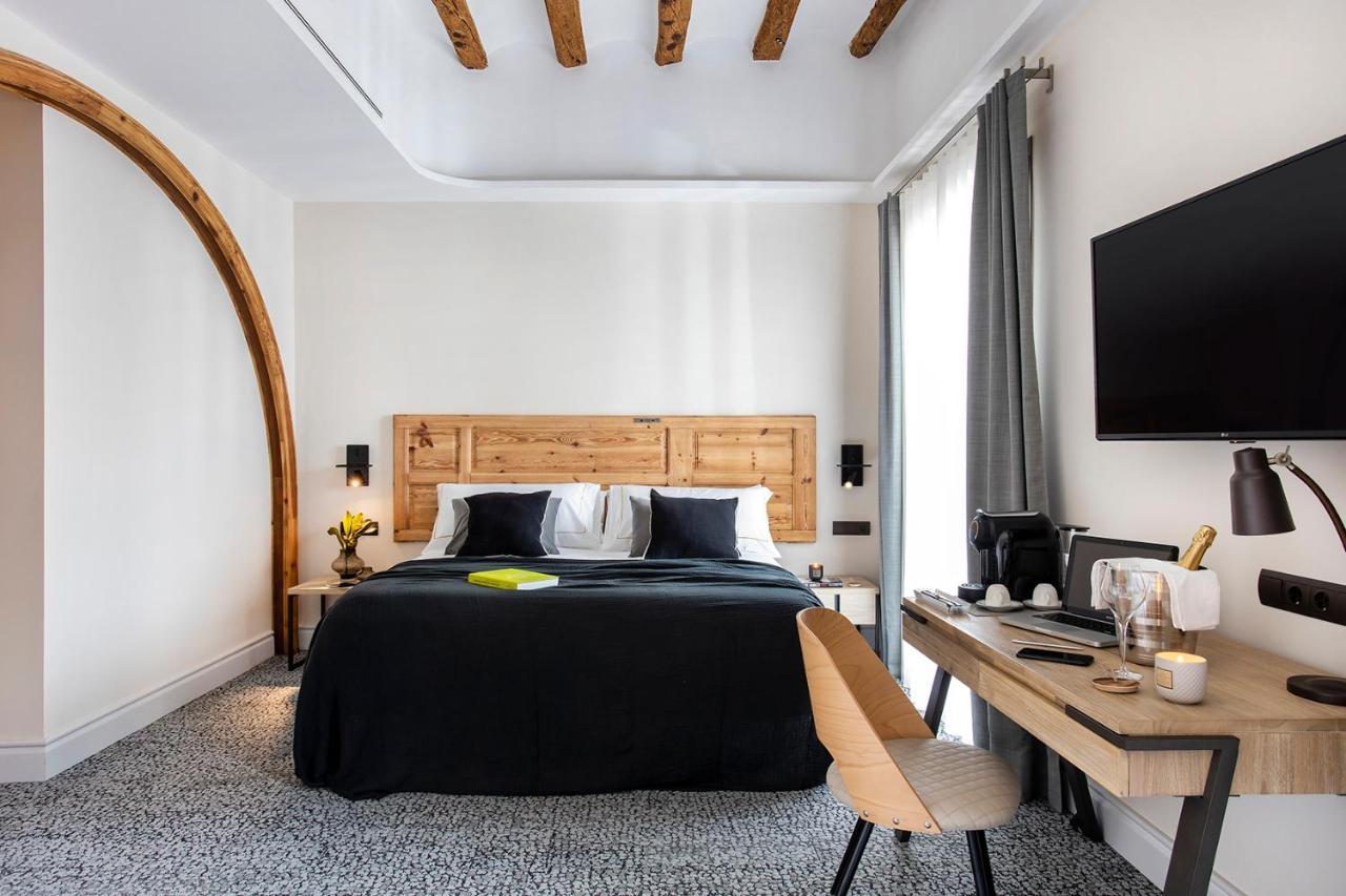 Cal Roure Boutique Hotel Igualada ภายนอก รูปภาพ