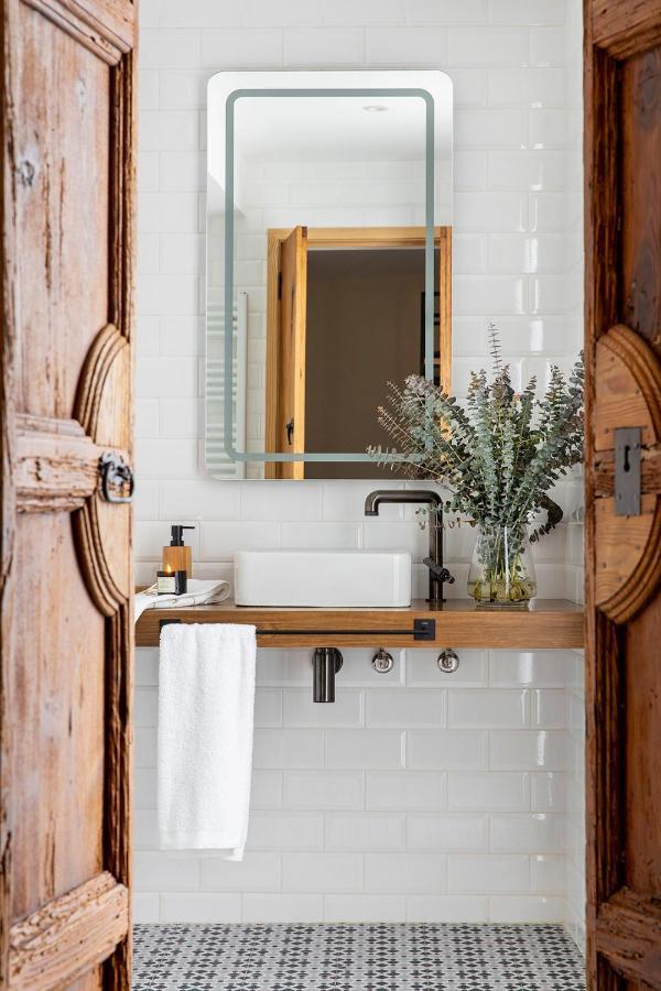 Cal Roure Boutique Hotel Igualada ภายนอก รูปภาพ