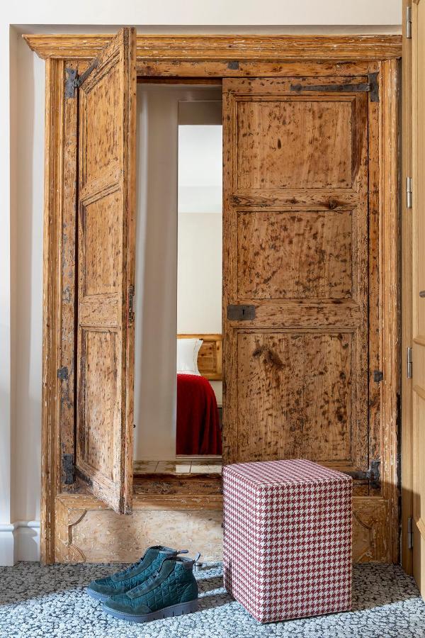 Cal Roure Boutique Hotel Igualada ภายนอก รูปภาพ
