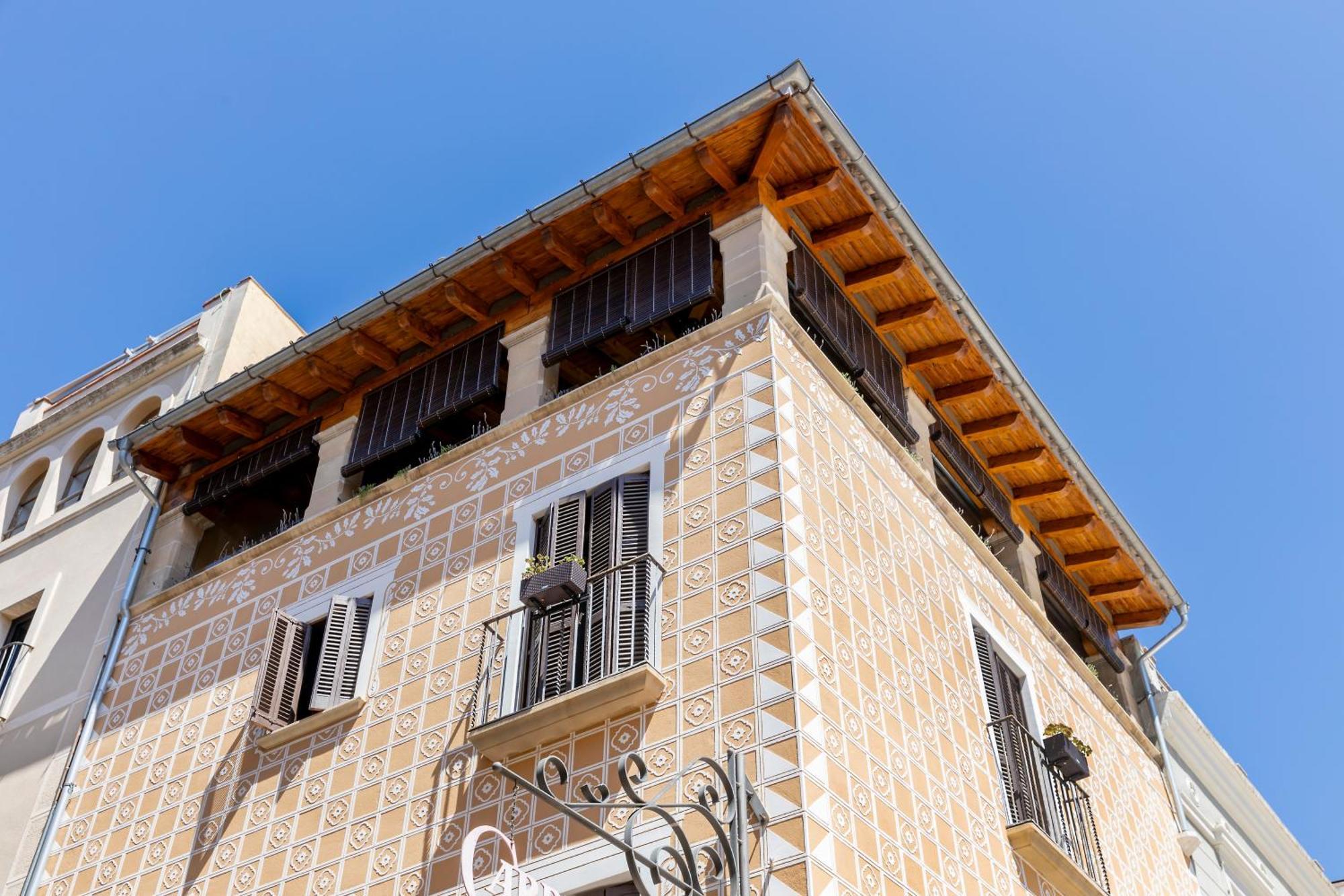 Cal Roure Boutique Hotel Igualada ภายนอก รูปภาพ